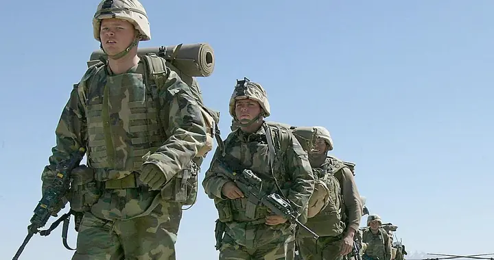 美军中东烧6万亿，中国入世后美国制造业大缩水？布热津斯基早有警示