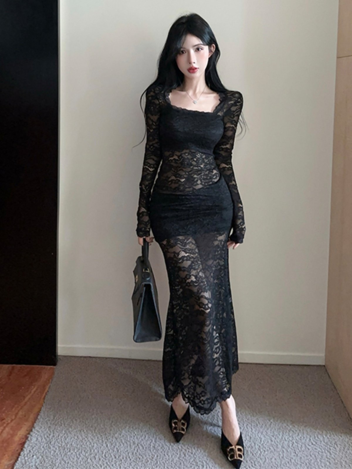 风情万种性感蕾丝连衣裙女早秋季