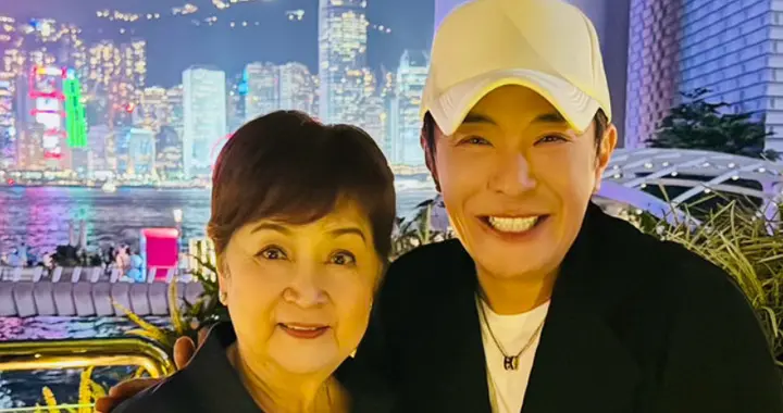 谢贤78岁第一任前妻甄珍罕露脸，带儿子与友人聚会，仍然优雅高贵