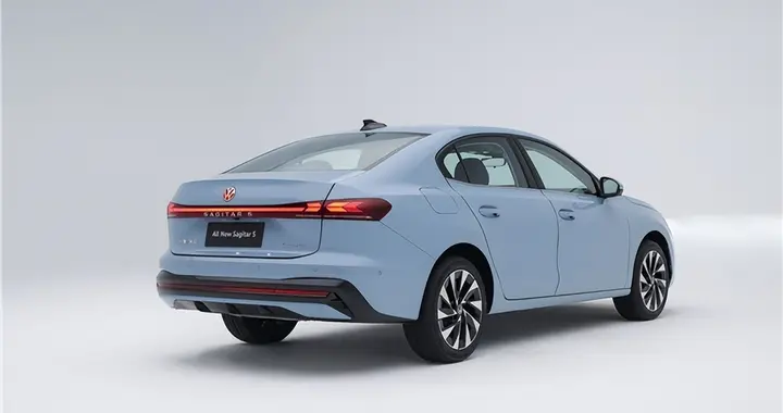 全新速腾S正式亮相开启20周年家用车新篇