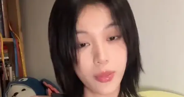 看人下菜碟！马栗自爆因没背景被换角，撕开内娱拜高踩低的遮羞布