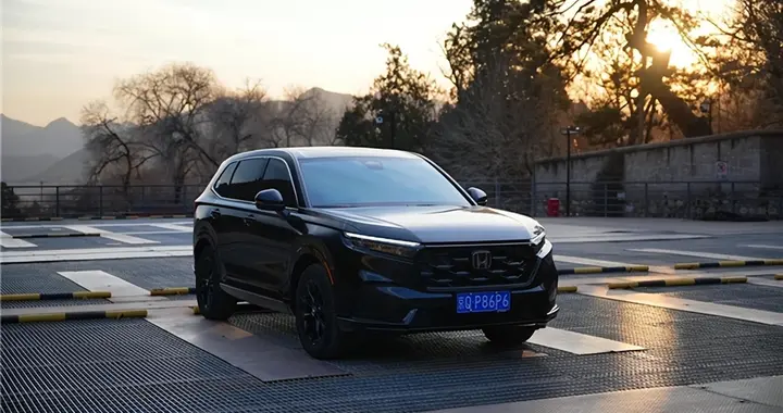 家用SUV选对不选贵！东风本田CR-V凭硬实力圈粉