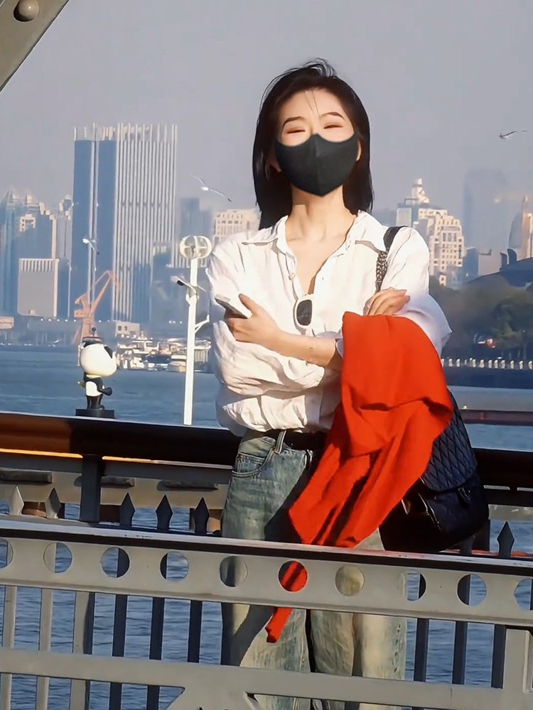 衬衫上衣女高级感轻奢减龄洋气