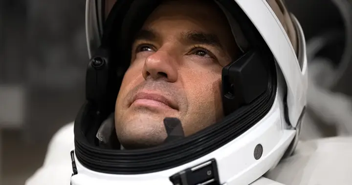 外星人真来过？美议员坚称有过接触，防长正在解密，局长表态积极