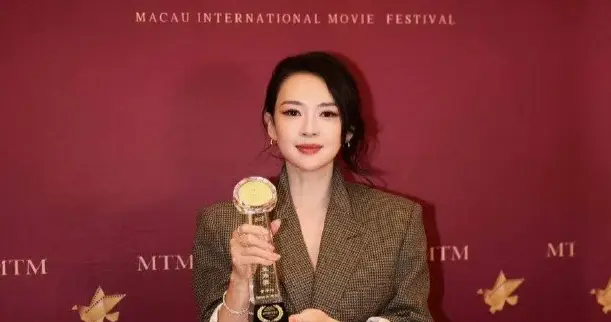 澳门电影节奖项出炉，章子怡再夺影后，黄轩封帝，杨幂成最大遗珠