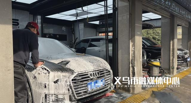 洗车150！理发78！排队爆满！根本来不及！