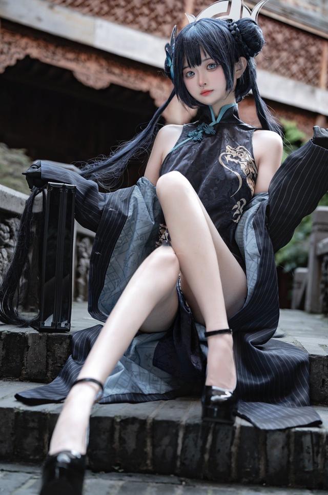 《蔚蓝档案》妃咲cosplay