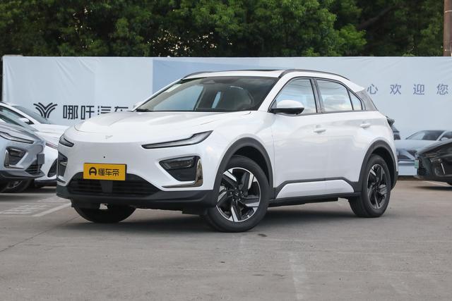 8.98万起售，续航501km，轴距2770mm，家用代步好选择