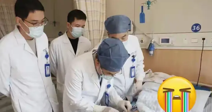 21岁女生整夜开电热毯未翻身，压疮深达骶骨！