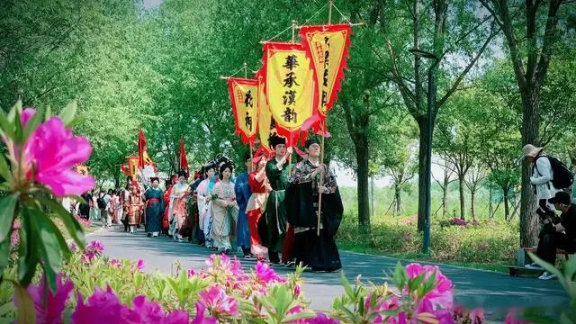 国风雅韵映花朝：鱼梁洲上的传统文化盛宴