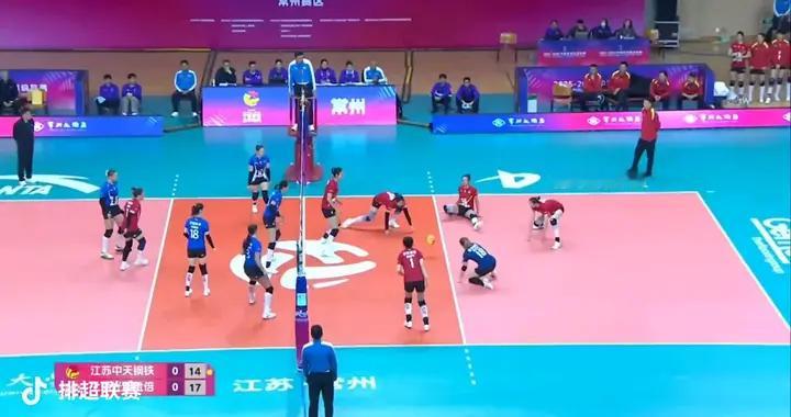 上海女排对阵江苏女排，新赛季排超联赛🏐💪