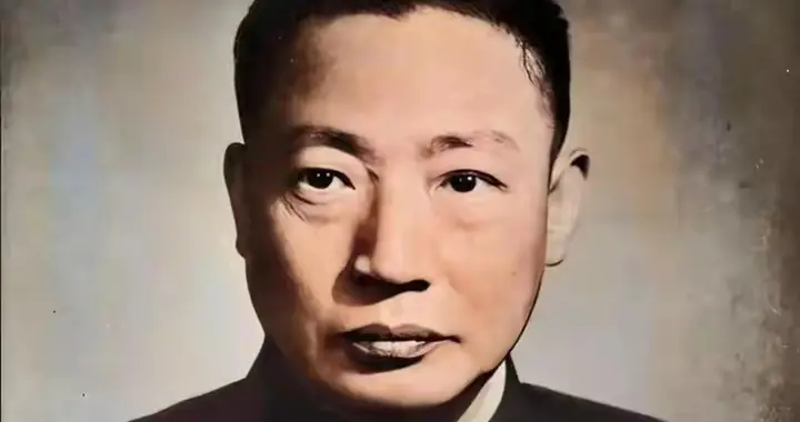 1956年，毛人凤离世仅三周，妻子抛弃8子，拎箱投奔蒋介石侍卫长