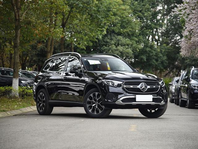 落地36万提了“丐版”奔驰GLC，开了半个月，车主一肚子话想说