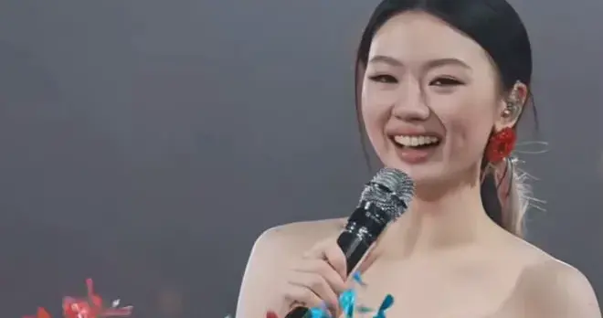 李健6年前忠告单依纯，如今一语成谶