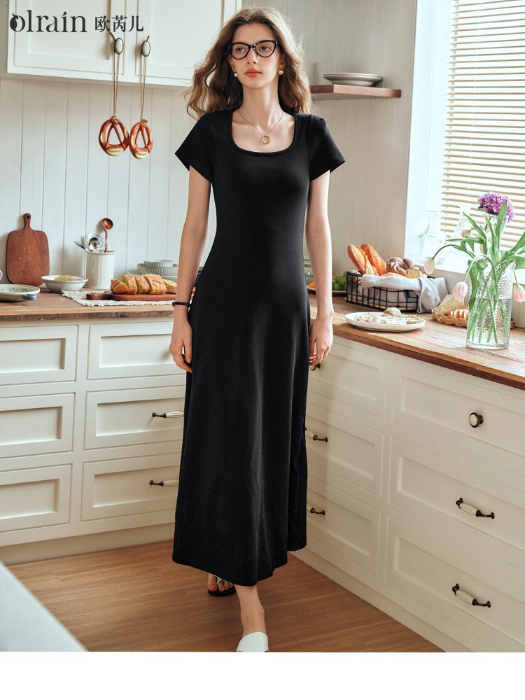 法式赫本风方领A字裙气质显瘦连衣裙