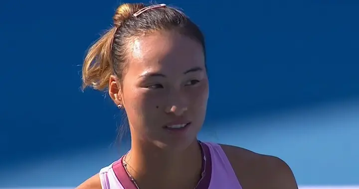 正在免费直播网球WTA250雅典站 郑钦文VS马内罗