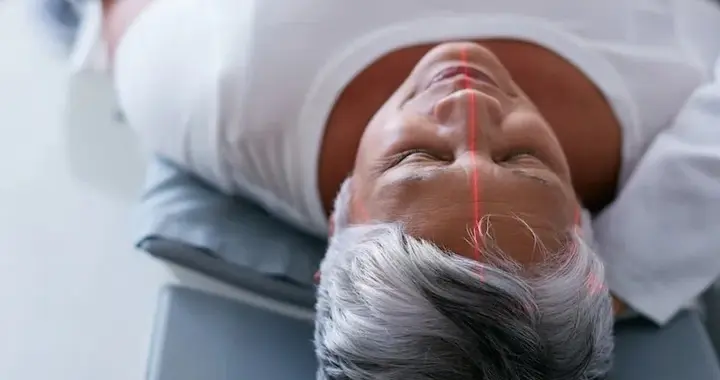 阿尔茨海默病科学家发现大脑衰退的关键，在症状出现前进行治愈