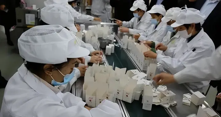 中美关税交锋惨烈，潜伏在我国多年的美国货，却靠中国人大赚特赚