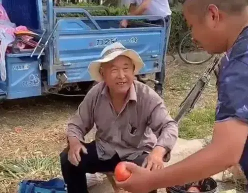 虽然支付宝很方便！但以后出门，我得带些现金了！