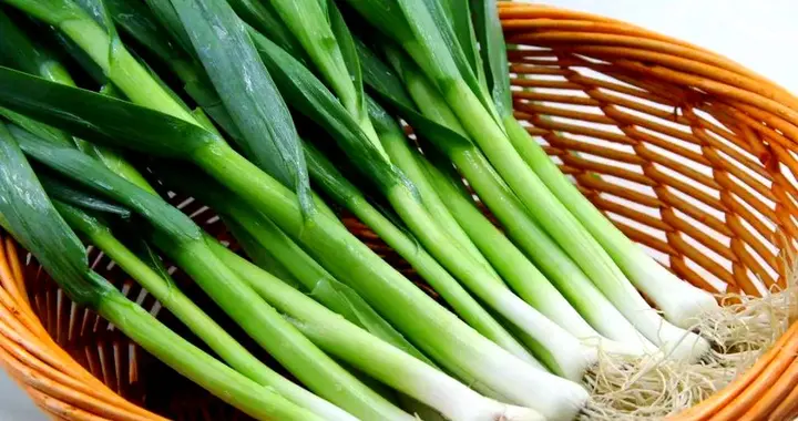 蒜苗是血糖杀手？医生再次提醒：高血糖患者，少吃这4种蔬菜