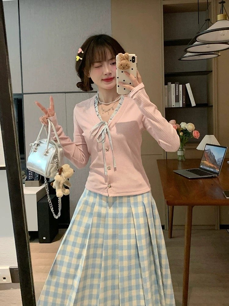 减龄甜美粉色套装裙