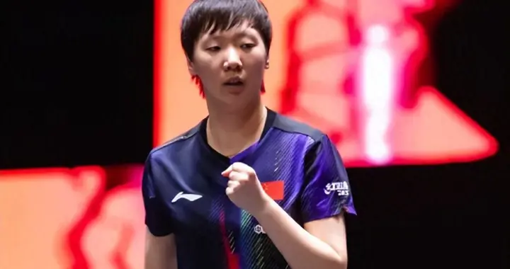 4-1！4-1！WTT新加坡大满贯，王曼昱淘汰黑马，孙颖莎晋级决赛