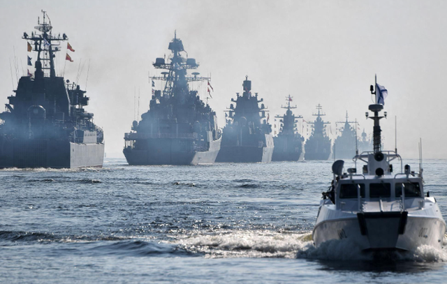 解放军大动作出击台海！美国虚张声势，一天内两次发声，俄罗斯却力挺中国