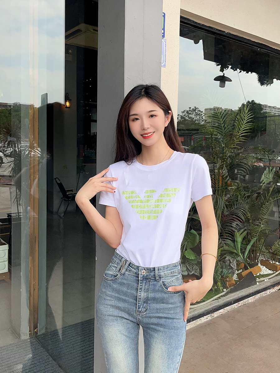 阿玛尼女士纯棉圆领短袖印花T恤