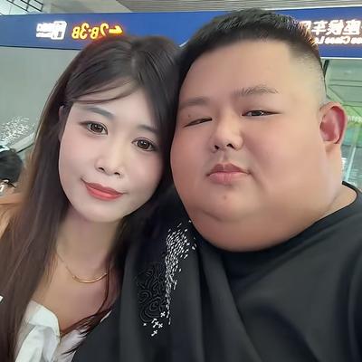 裕丰人间说：河北“大胃王”良子手撕前任安
