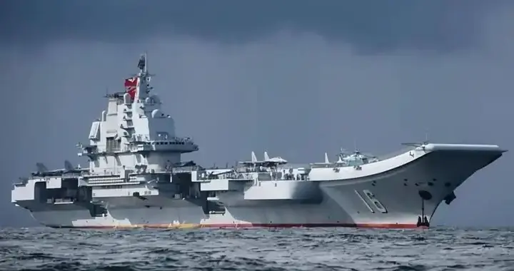 菲军方不是最爱喊“中国威胁”？辽宁舰真到家门口，怎么没声了！