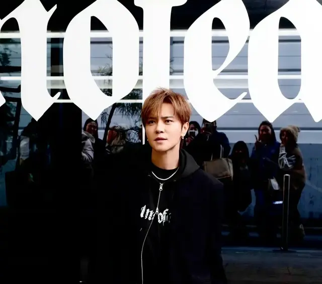 罗志祥福州武侠节风采依旧，发文内容令人称赞，网友评论引热议