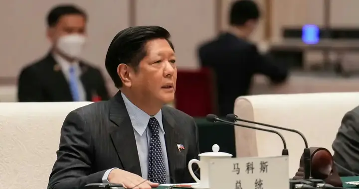 菲9议员联名求驱大使！中方轻语藏硬锋，外交路数大不同