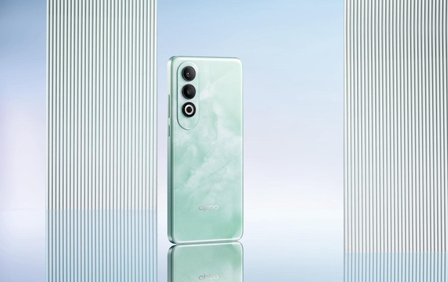 安全感满满！OPPO K12机身结构很“刚”：不仅耐摔，还耐弯折