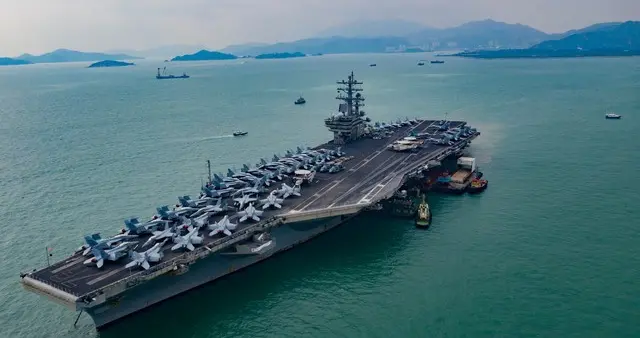 美国航母200多天不靠岸，水兵饿到想跳船？