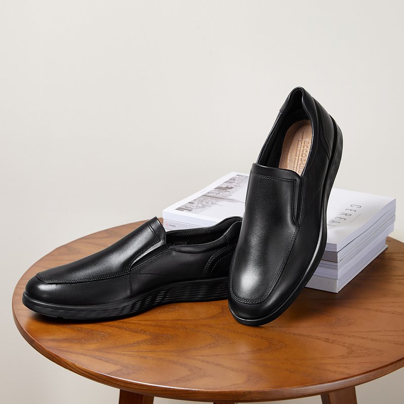 优雅简约的爱步皮鞋，约会出行穿搭必备