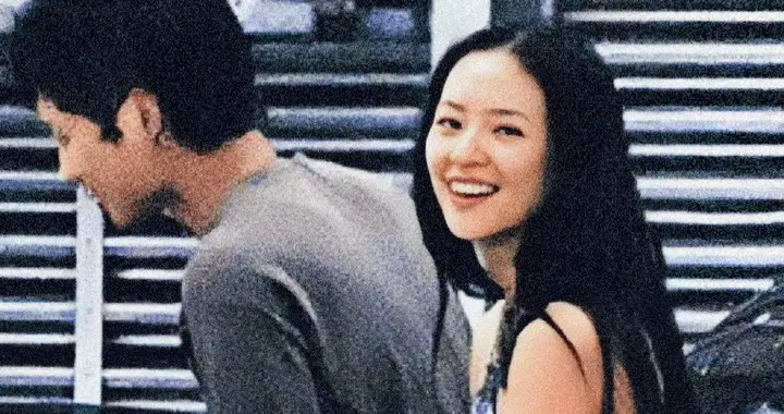 恐怕章子怡何超莲都没想到，自己当年没嫁的霍启山会被娜然拿下