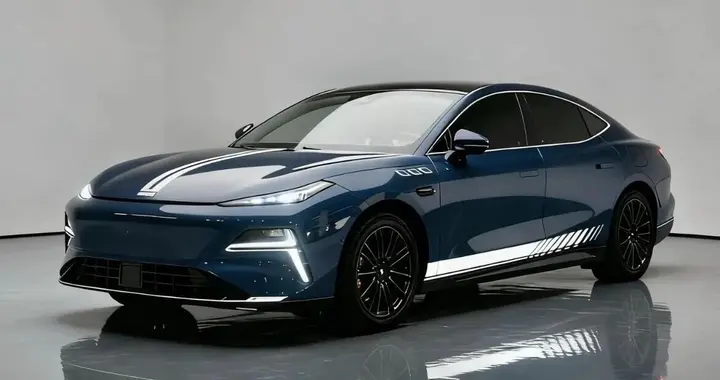 星耀8，智驾加不加？三电有玄机？