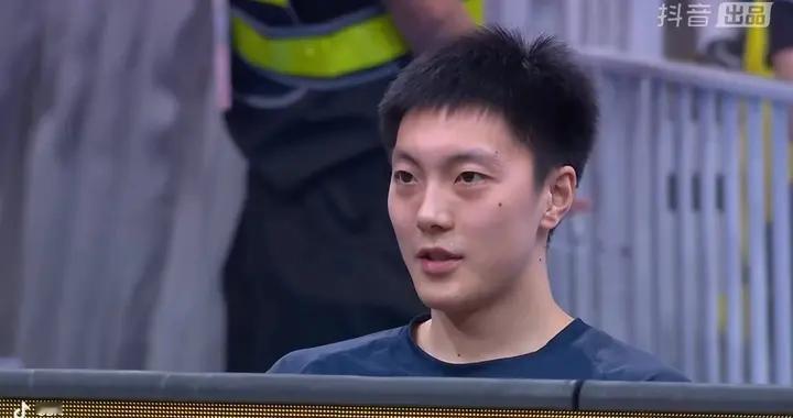 杜锋缺席！徐杰挑大梁 崔永熙关键封盖 广东复仇宁波获四连胜