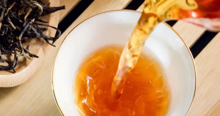 沸水直冲毁了好红茶？必须降温10℃的救命操作！