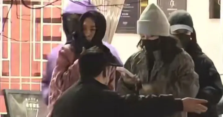 破防！花少七售后杀疯，综艺友情照进现实