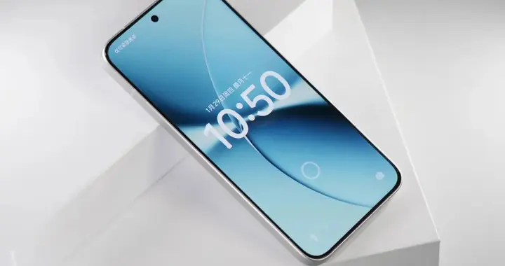 618销量榜第一名的长续航手机：9000mAh+100W闪充，降到1699元
