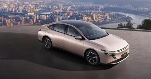 插混家轿新卷王！不到12万，全能又靠谱，让我重新认识日系车