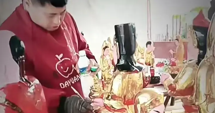 江西村民太会了！给菩萨装金自愿捐，余款成乡村公益暖心活水