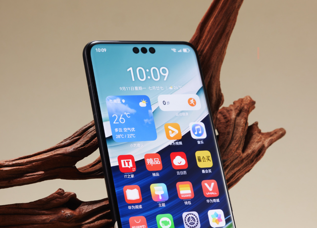 华为Mate60Pro+跌至新低，16GB+512GB跌价3500元，完全不贵了