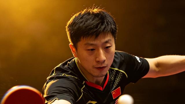 年年爱头条：每次看国乒打球，真的又燃又踏