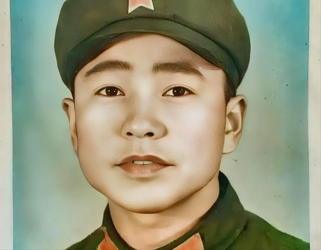 75年提干排长探家，带着配枪的我刚进屋，父亲严肃地说：下不为例