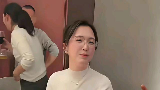 李幺妹：同学聚会现在还正常吗？感觉已经完