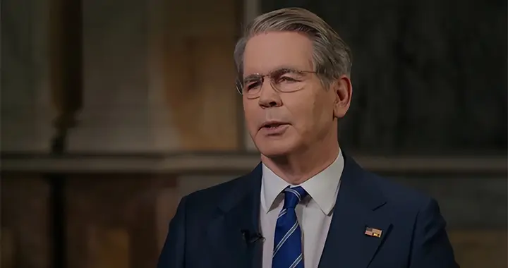 普京等到了！7艘油轮集体掉头，对华合同说撕就撕，中方为何不慌