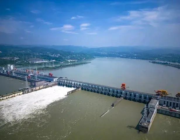 三峡水电站：世界水电明珠 中华世纪工程