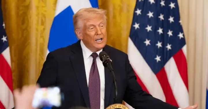 对法国红酒放狠话！200%关税，这简直是要掐死法国酒庄的节奏。